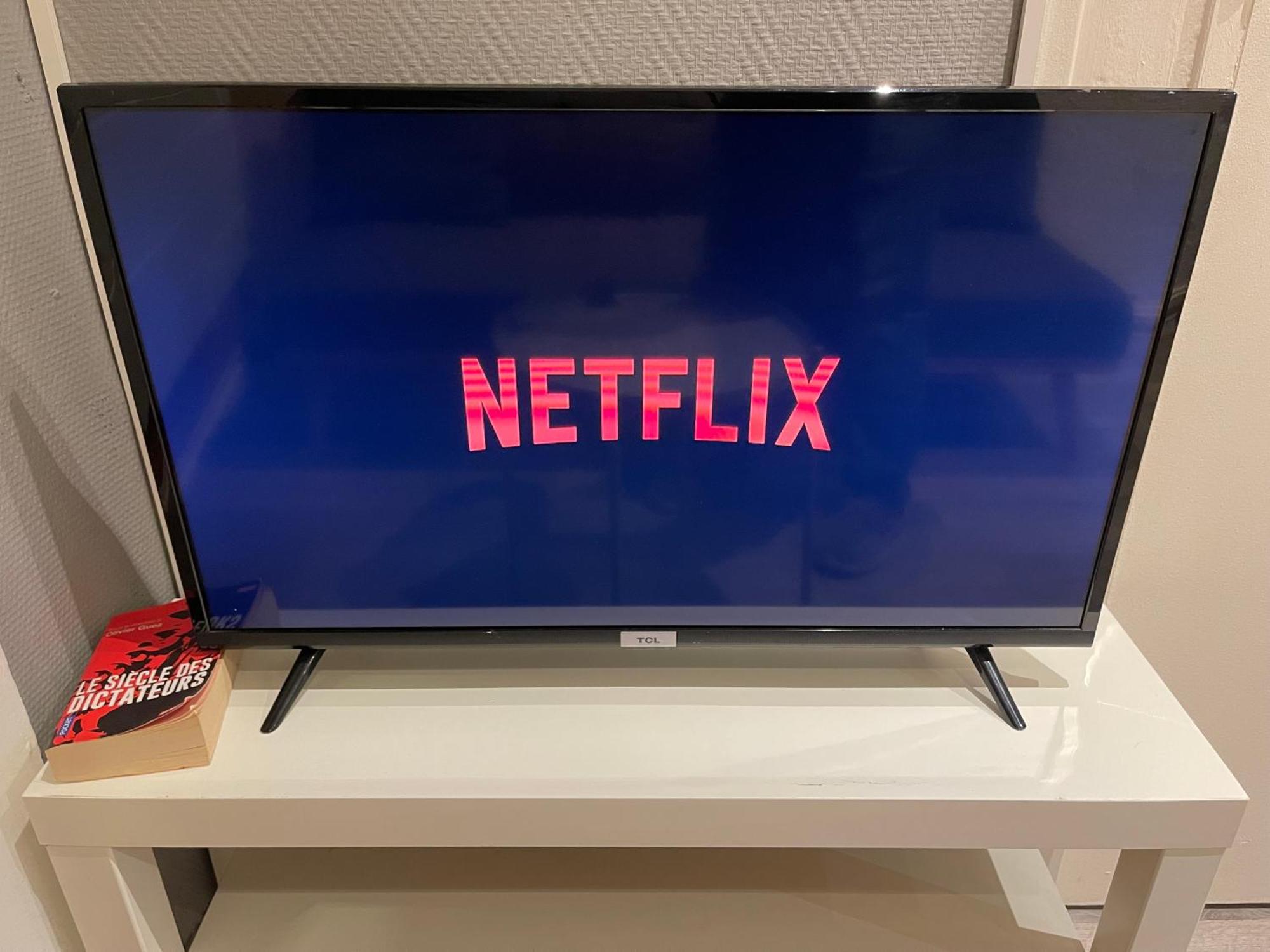 Апартаменты 010 Chic & Cosy F1 29M2 Hypercentre Wifi Smart Tv Netflix Сент-Этьен Экстерьер фото